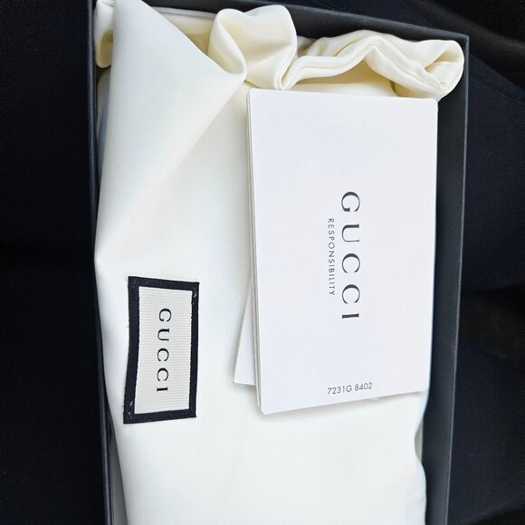 Gucci Soho Leather Zip Around Black Wallet with Tassel - Picture 3 of 4